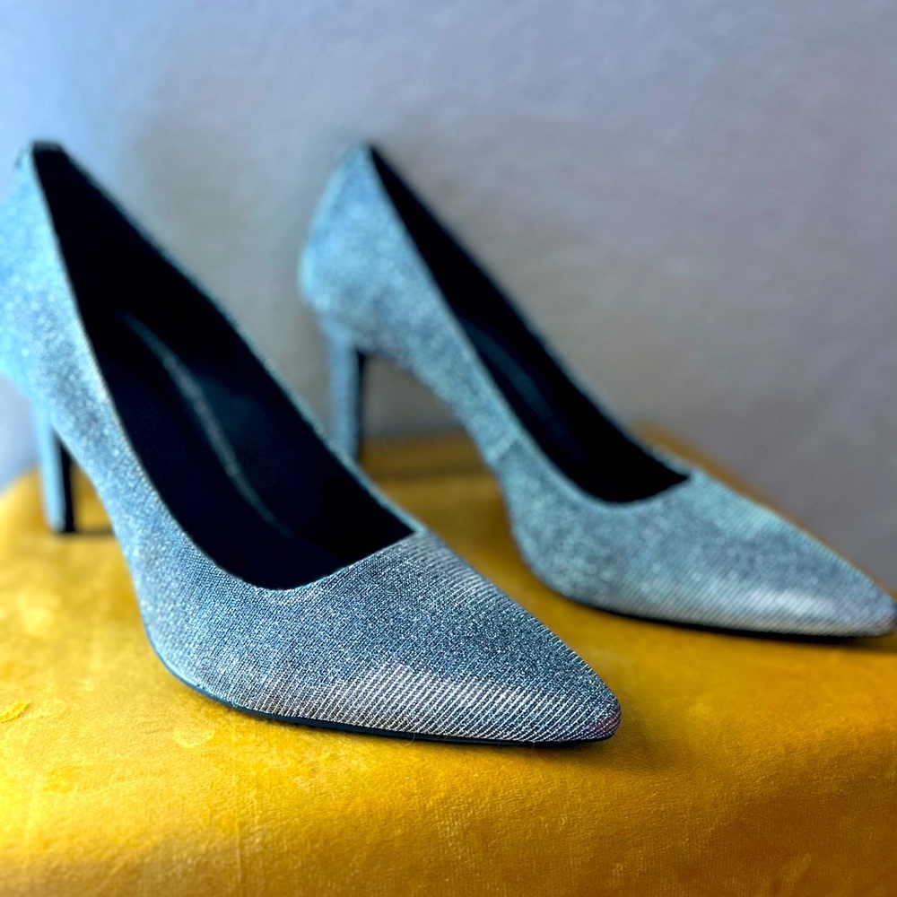 Michael Kors silver shimmer size 10 pumps
